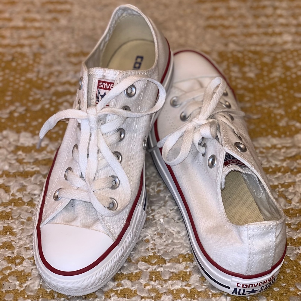 Converse Chuck Taylor Low Top
